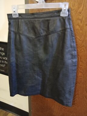 vintage OUTERBOUND by HMS black leather pencil skirt